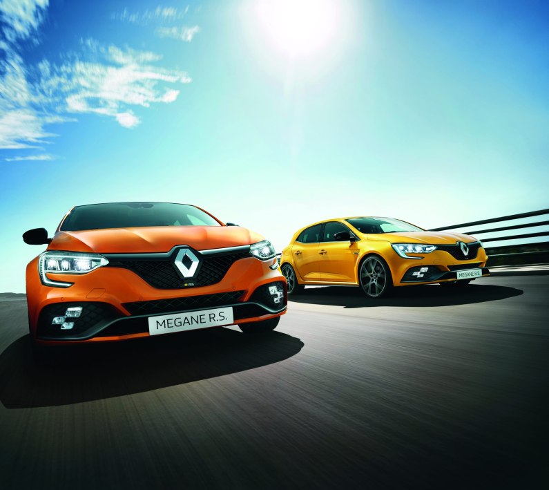 autos, cars, renault, car news, car specification, electric vehicle, new renault megane now available to order as hatch, estate and renaultsport models