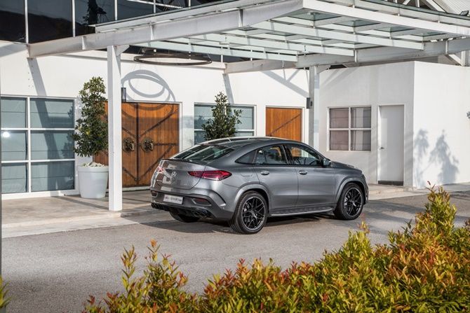 autos, cars, mercedes-benz, amg, auto news, gle 450 coupe, gle 53 coupe, gle coupe, gls, gls 450, mercedes, mercedes-benz malaysia, mercedes-benz expands their suv range with the gle coupe and gls