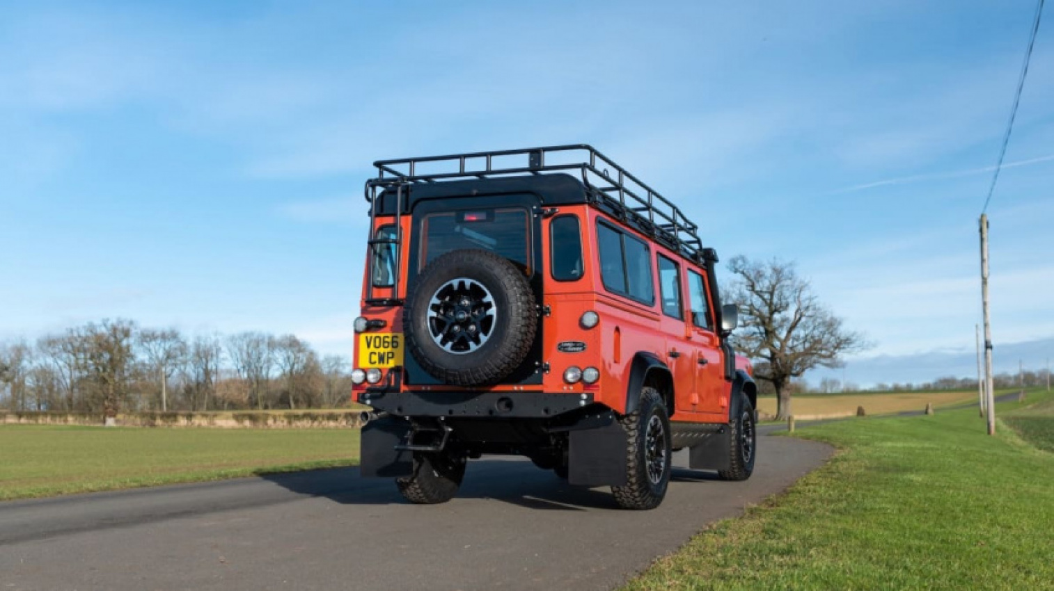 autos, cars, land rover, land rover defender, low-mileage land rover defender expected to fetch $150,000