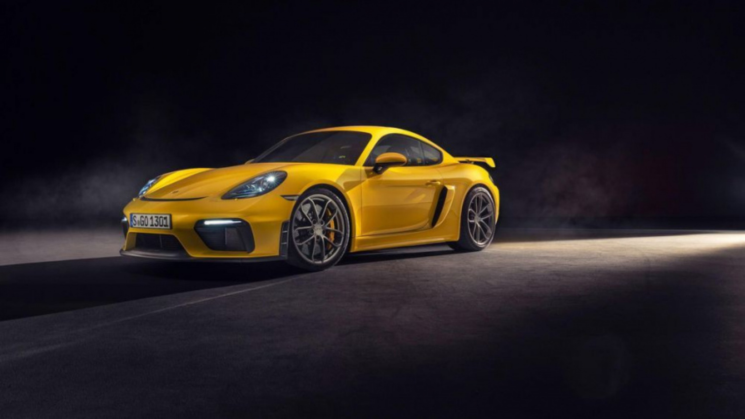 autos, cars, porsche, 718 spyder, auto news, cayman, cayman gt4, porsche 718 cayman gt4, porsche 718 spyder, porsche unveils new 718 spyder and 718 cayman gt4 - 6 speed manual, 0 to 100 in 4.4 seconds