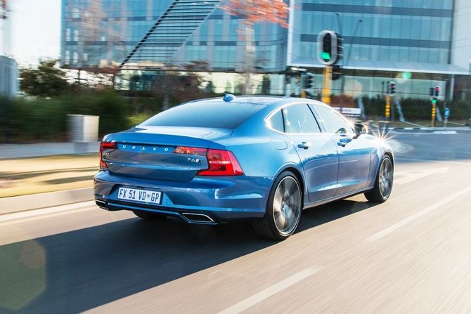 autos, cars, volvo, auto news, volvo cars, volvo to make their cars limited to 180 km/h, europe proposing speed limiters