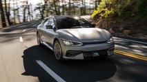 autos, cars, evs, kia, 2022 kia ev6 us specs compared: battery, range, price and more