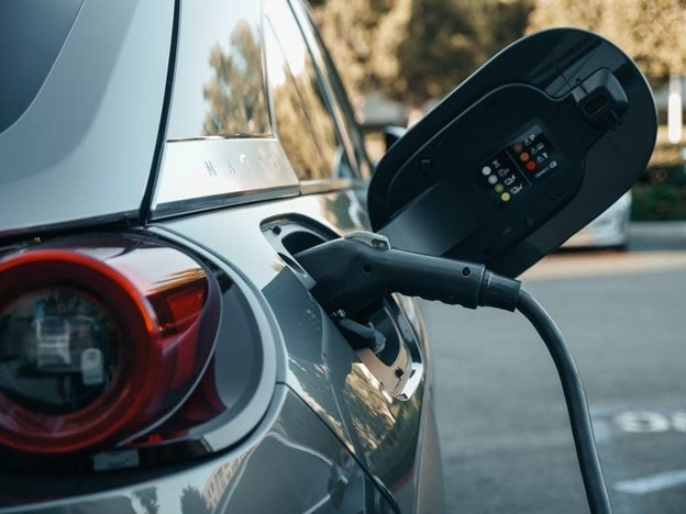 autos, cars, technology cars, auto news, carandbike, electric bikes, electric cars, level 1 and level 2 charging in electric cars, news, here's the difference between level 1 and level 2 charging in electric cars