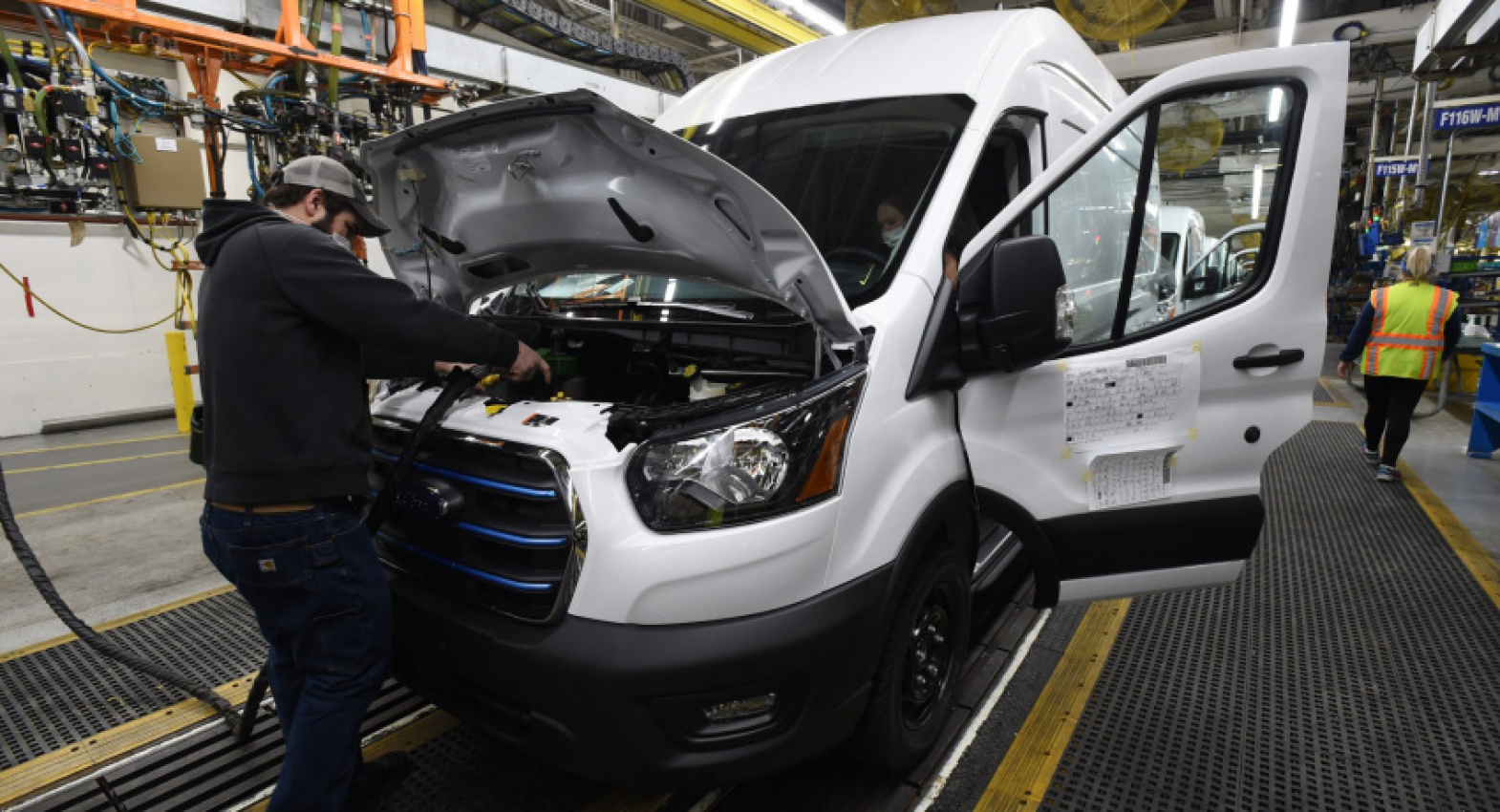 autos, cars, ford, news, electric vehicles, ford transit, ford videos, video, ford begins deliveries of the all-electric 2022 e-transit to customers