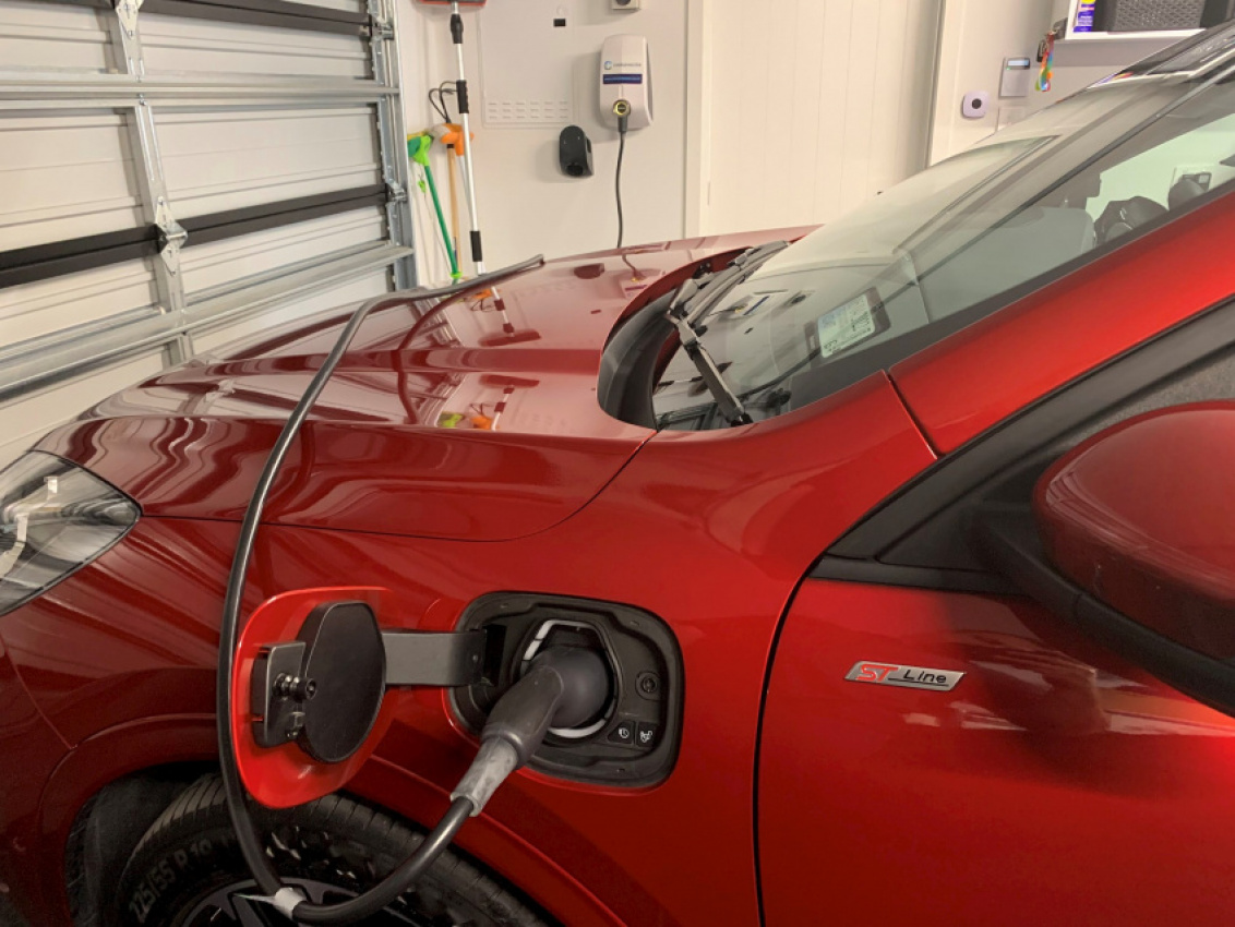 autos, cars, electric vehicle, reviews, advice, auckland central, buying & selling tips, car, car advice, cars, driven, driven nz, electric cars, green, life, motoring, national, new zealand, nz, owning electric vehicle: do need home wallbox?, owning an electric vehicle: do i need a home wallbox?