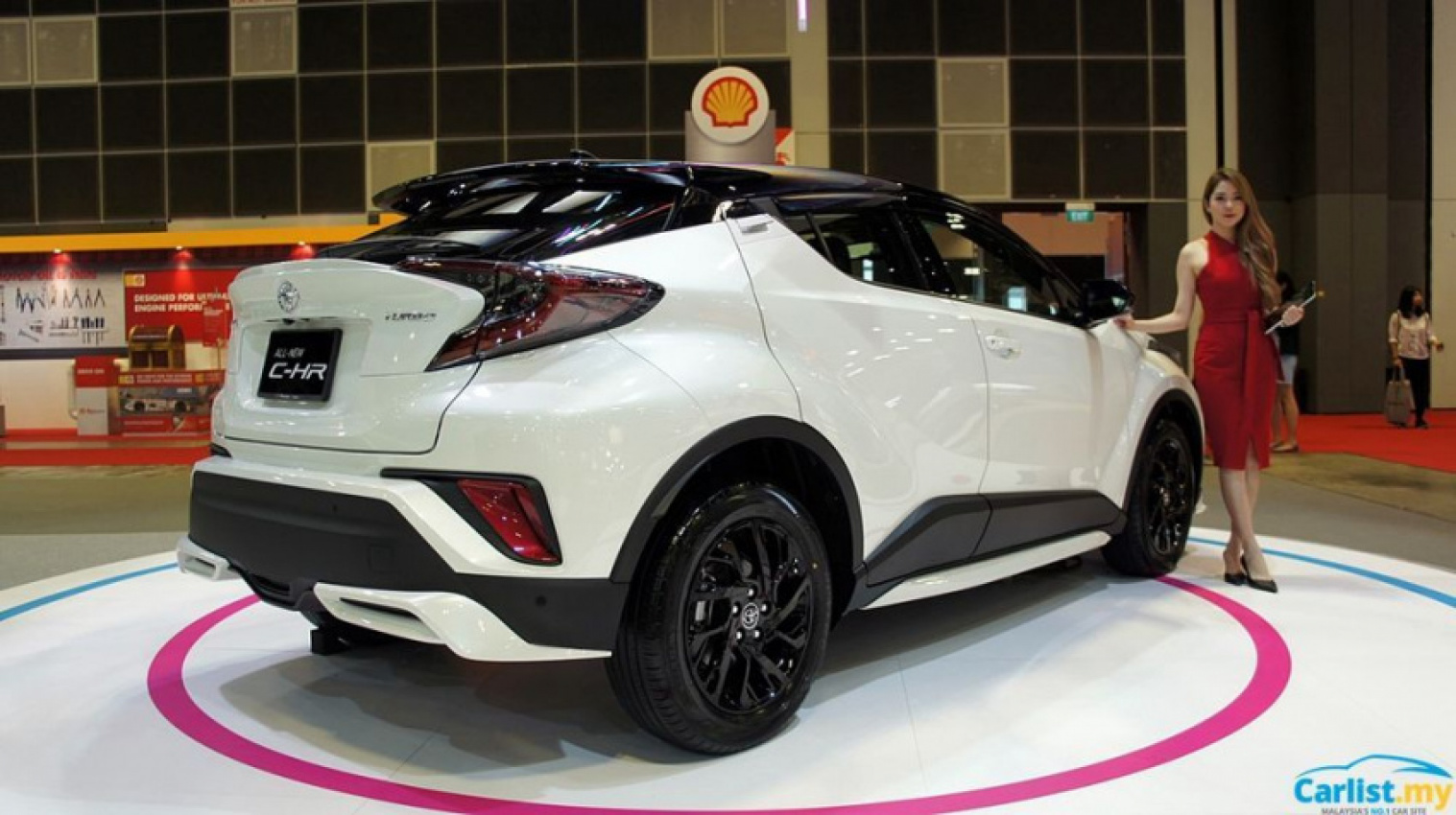 autos, cars, toyota, auto news, c-hr, singapore, singapore 2018, toyota c-hr, singapore 2018: borneo motors launches all-new toyota c-hr, priced from sgd 119,988