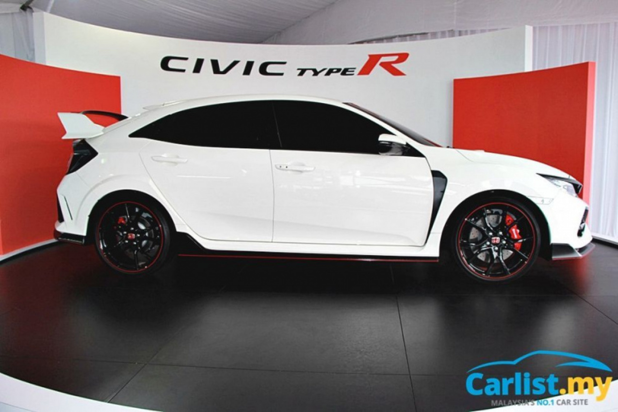 autos, cars, honda, auto news, civic, civic type r, fk8, honda civic, honda civic type-r, 2017 honda civic type r open for booking – on display at sepang this weekend