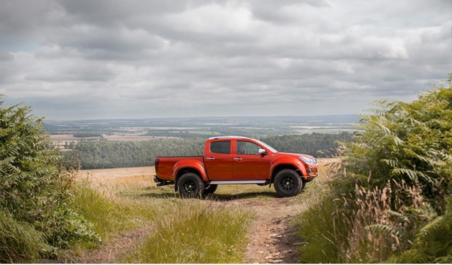 autos, cars, isuzu, android, auto news, d-max, isuzu d-max, android, new and improved version of isuzu d-max arctic at35 to make uk debut in october