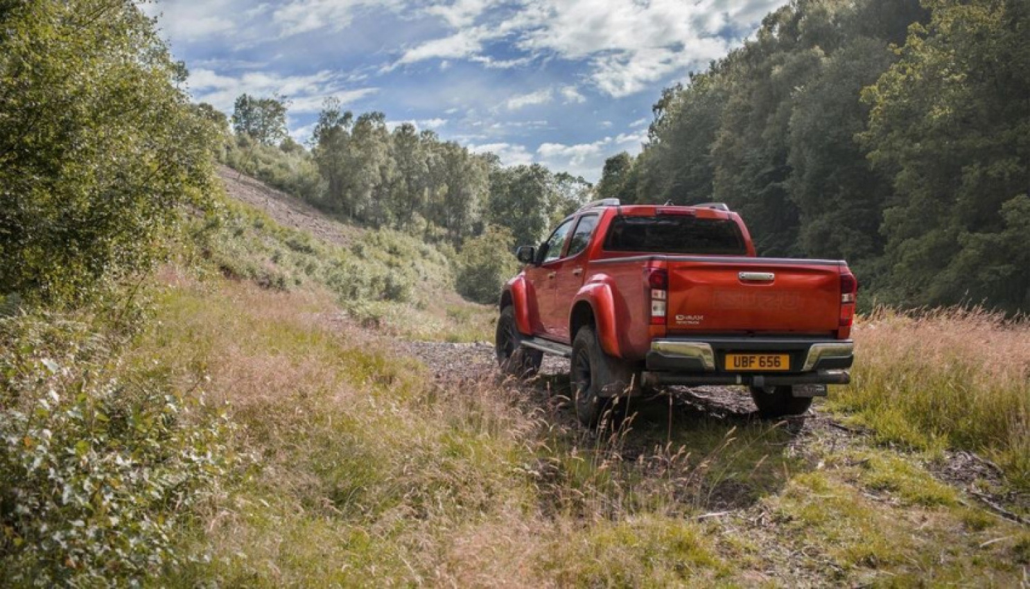 autos, cars, isuzu, android, auto news, d-max, isuzu d-max, android, new and improved version of isuzu d-max arctic at35 to make uk debut in october