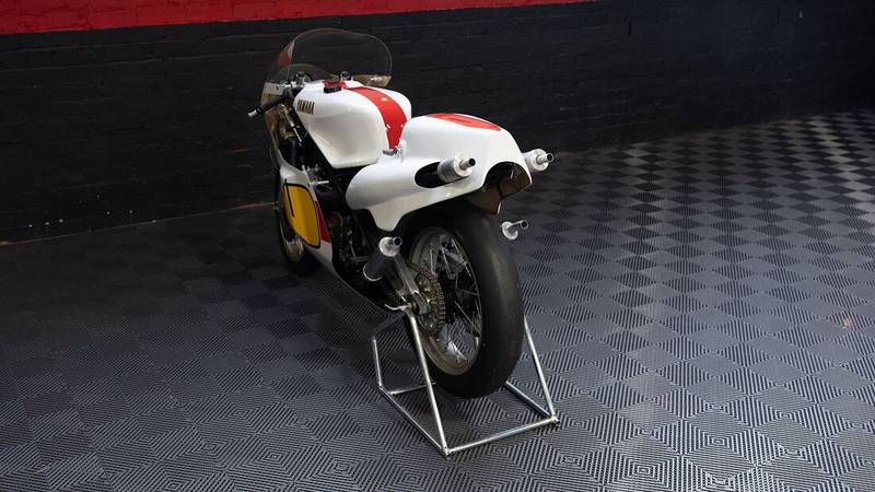 article, autos, cars, yamaha, this auction bike is based on kenny robert’s ’82 yamaha tz500