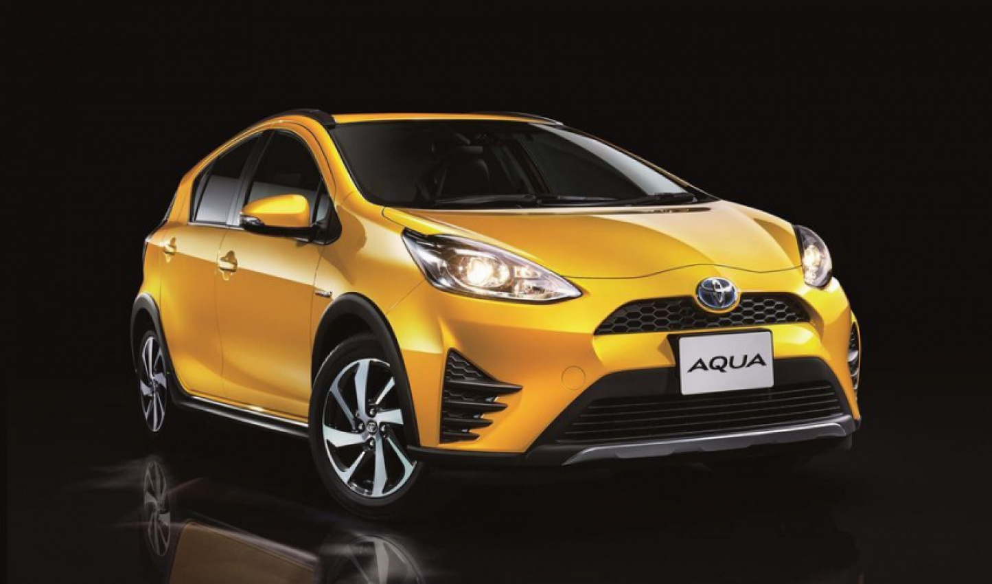 autos, cars, toyota, auto news, prius c, toyota prius, toyota prius c, 2017 toyota prius c minor change introduced, crossover variant now available