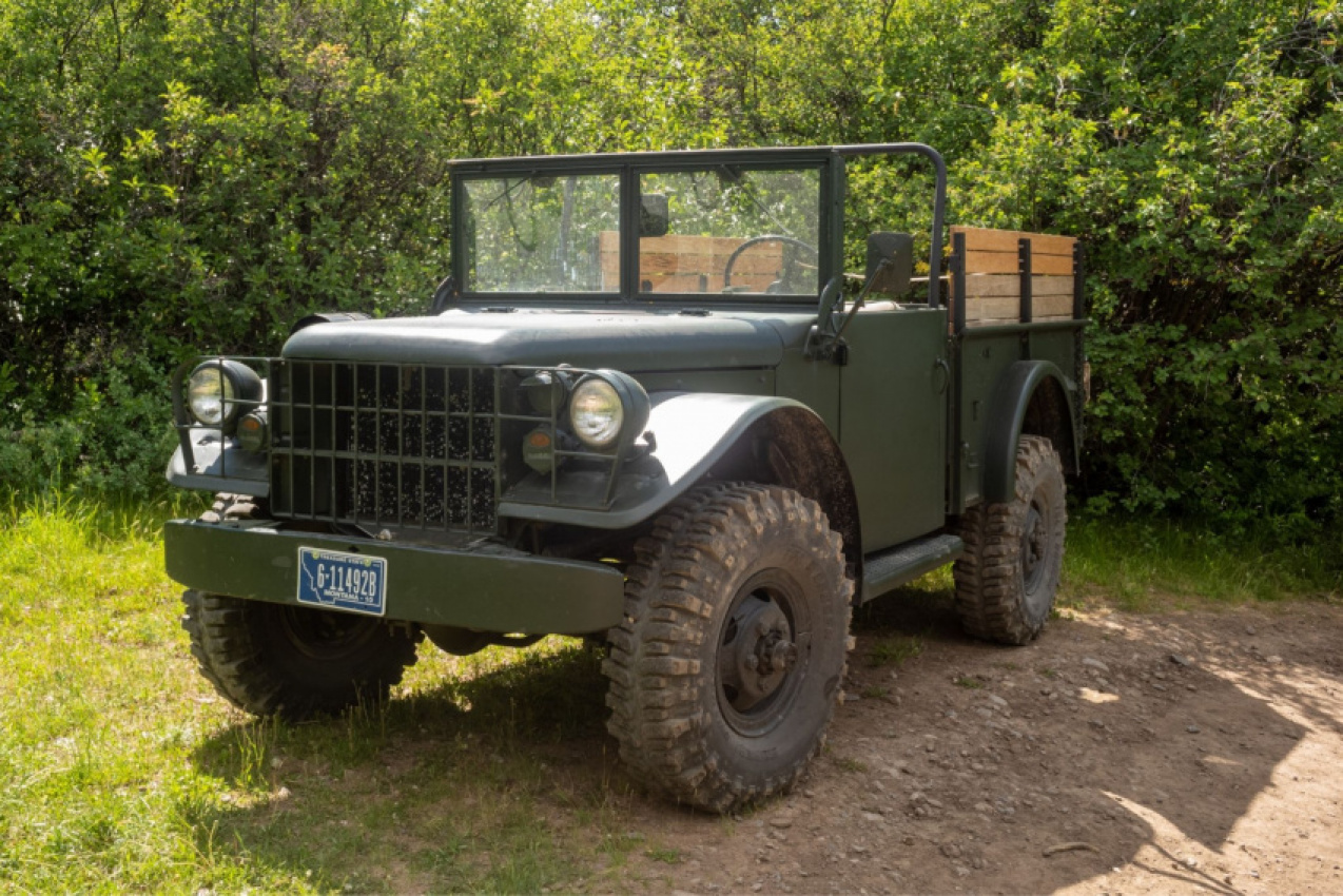 autos, cars, dodge, this off-roading 1952 dodge military truck is stuffed with a 3.9l cummins