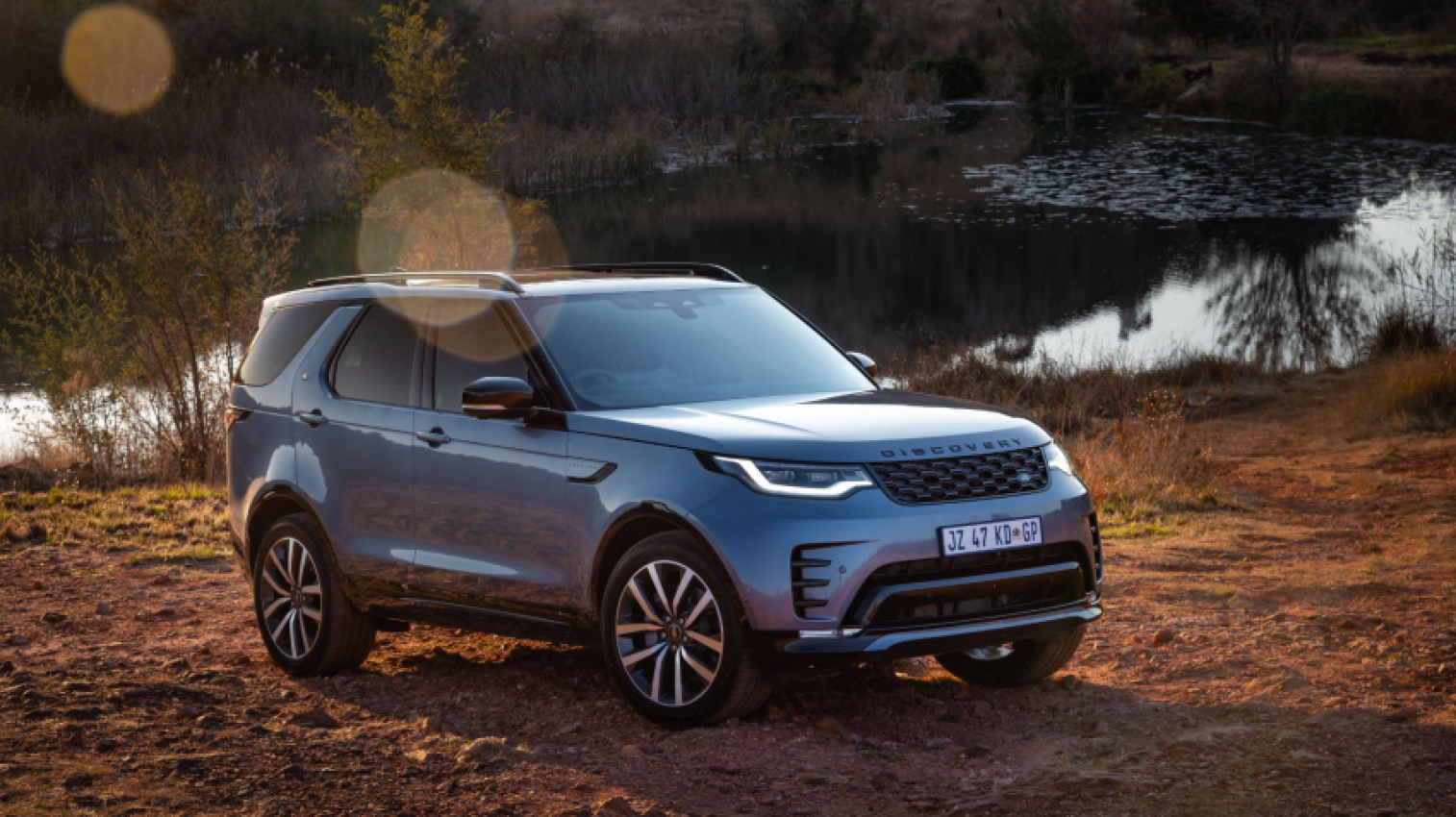 autos, cars, land rover, news, land rover discovery, land rover discovery d300 r-dynamic