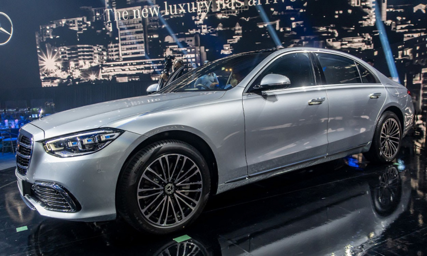 autos, cars, mercedes-benz, reviews, 2022 s-class malaysia, insights, mercedes, mercedes-benz malaysia, motoring luxury, s-class malaysia, sedan, w223 s-class malaysia, mercedes-benz s-class - the amalgamation of high technology, luxury and efficiency 