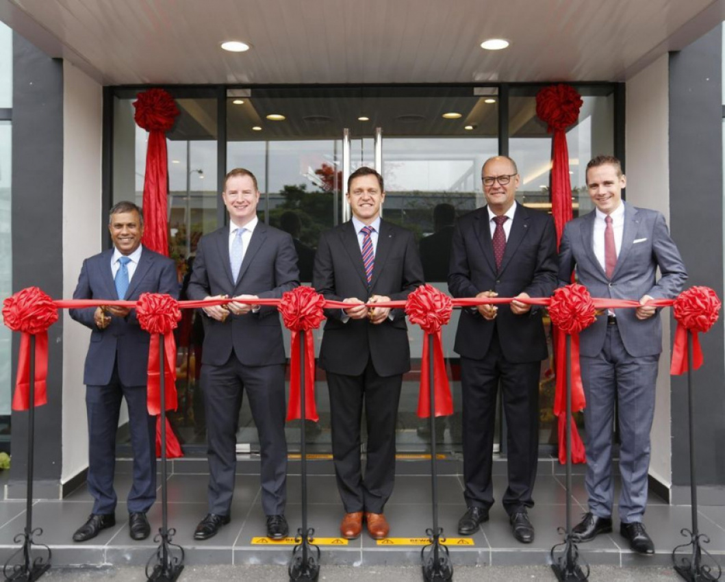 autos, cars, mercedes-benz, auto news, ccb, cheras autohaus, cycle & carriage, cycle & carriage bintang, mercedes, mercedes-benz cycle & carriage bintang cheras autohaus, mercedes-benz malaysia, mercedes-benz cycle & carriage bintang cheras autohaus is now open for business