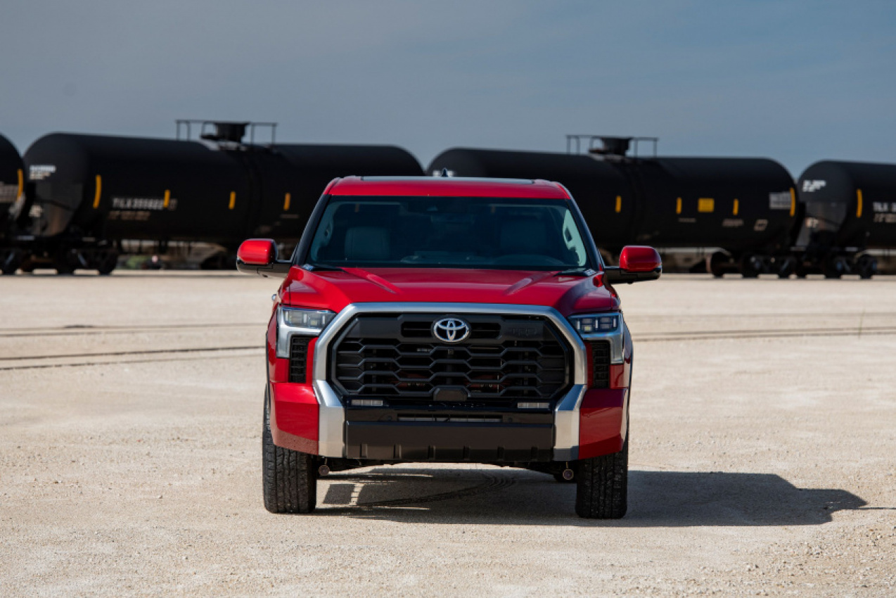 autos, cars, motoring, toyota, toyota could be working on a v8 for the tundra, rumor suggests