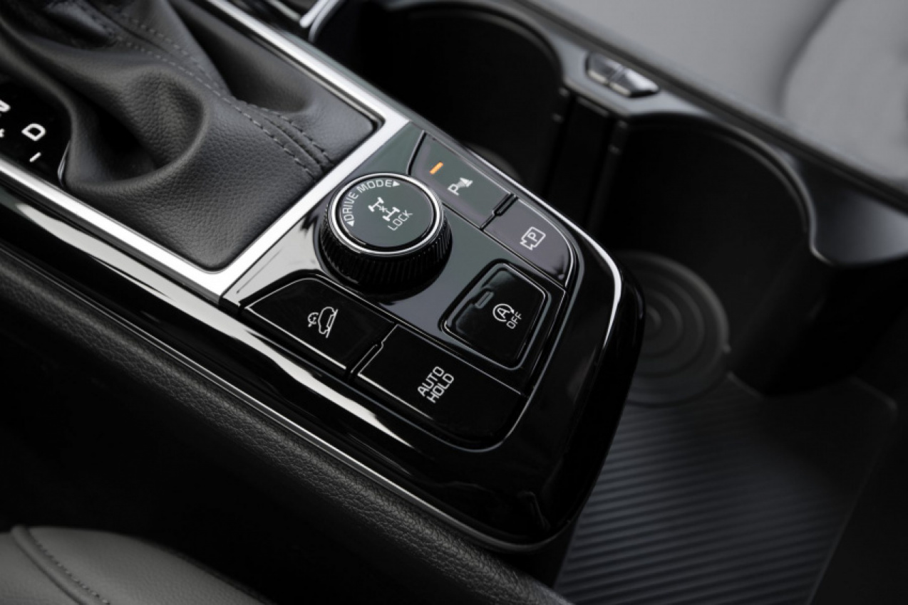 autos, cars, fuel economy, gas mileage, what does the ‘eco’ button do and how does it help the environment?