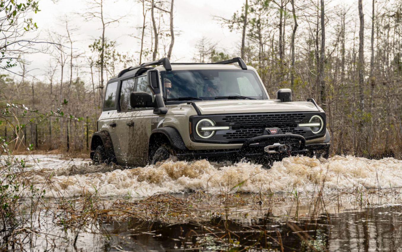 autos, cars, ford, ford bronco, 2022 ford bronco everglades special edition announced, factory mud-bogger