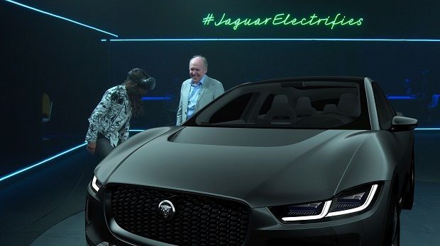 autos, cars, jaguar, auto news, i-pace, jaguar i-pace, los angeles auto show, jaguar previews i-pace concept in virtual reality