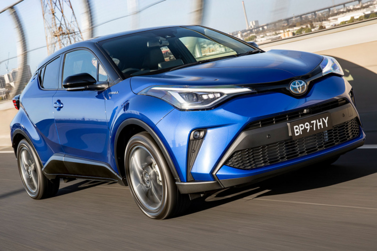 autos, cars, toyota, toyota c-hr, 2016-2020 toyota c-hr recalled over missing towbar label