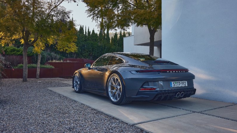 autos, cars, porsche, android, car news, car price, car specification, goodwood festival of speed, android, new 2021 porsche 911 gt3 touring: everything you need to know