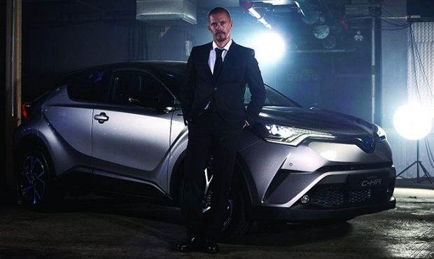 autos, cars, reviews, toyota, c-hr, insights, milla jovovich, toyota c-hr, the toyota c-hr is the centrepiece of the night that flows