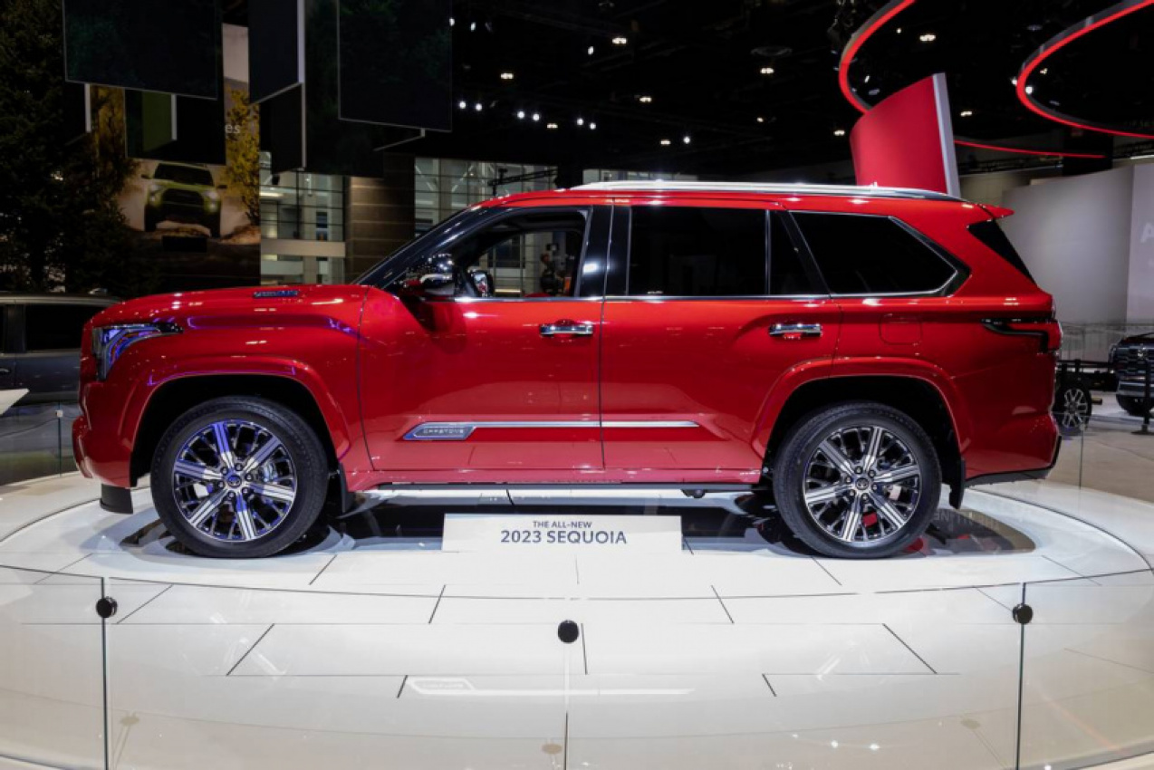 android, autos, cars, chevrolet, toyota, android, 10 biggest news stories of the week: toyota sequoia fells chevrolet corvette z06