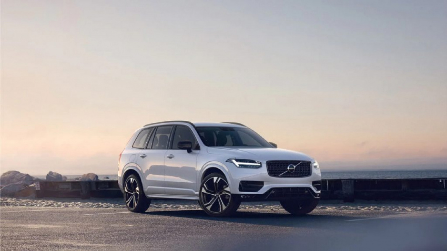 android, autos, cars, volvo, volvo xc90, xc90, android, which 2022 volvo xc90 trim should you buy?