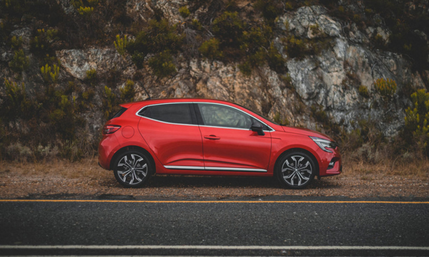 autos, cars, new models, renault, android, b hatchback, clio, clio v, french, hatchback, renault clio, renault clio v, android, driven: renault clio v intens launch drive in the serene western cape