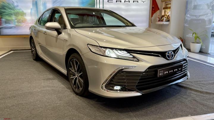 autos, cars, toyota, 2022 camry hybrid, camry, hybrid cars, indian, luxury, member content, toyota camry, toyota camry hybrid, toyota india, observations on the toyota camry by a skoda superb owner