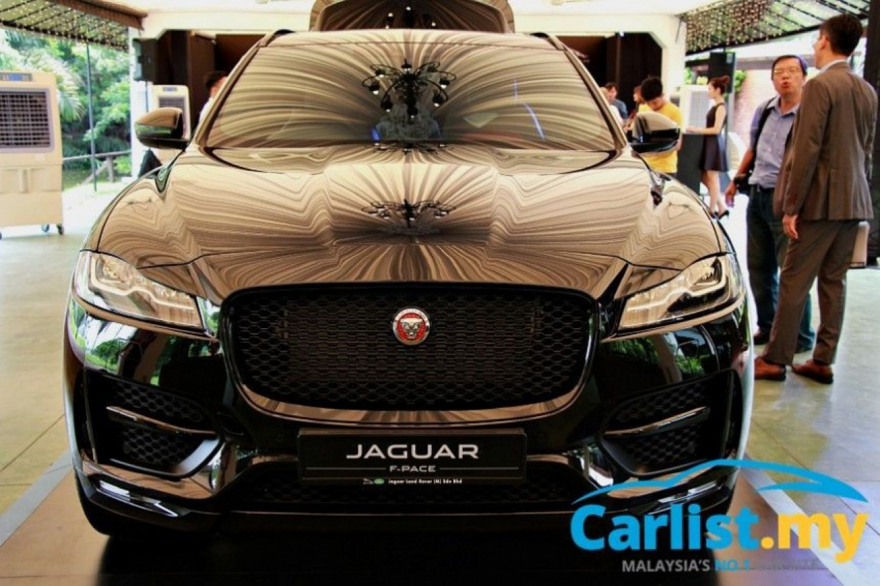 autos, cars, jaguar, 2017 jaguar f-pace, auto news, f-pace, f-pace launch, jaguar f-pace, 2017 jaguar f-pace makes malaysian debut – from rm598,800