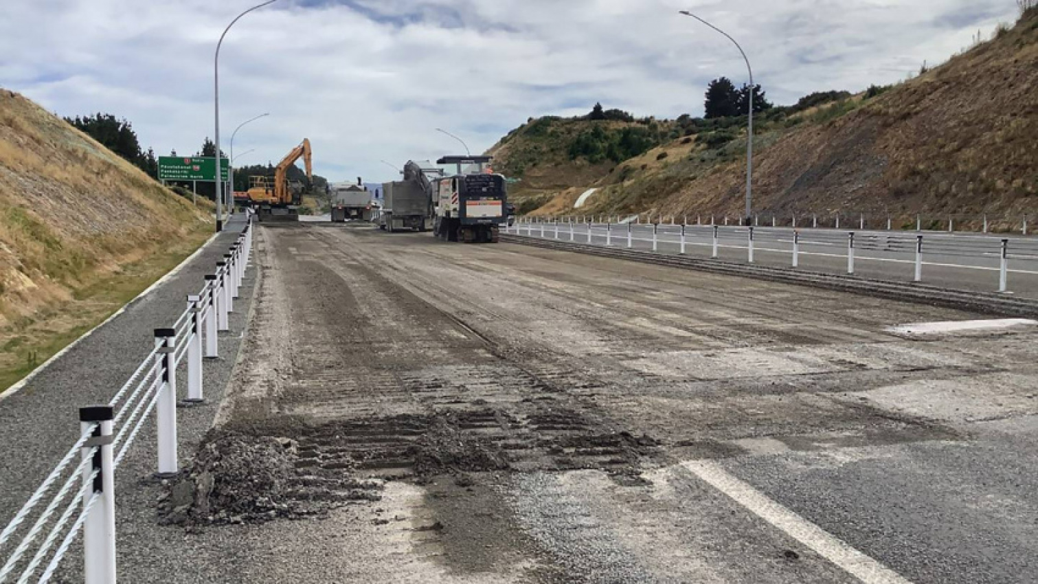 autos, cars, auckland central, car, cars, driven, driven nz, motoring, national, new zealand, news, nz, traffic, transport, 'significant progress' made on fixing transmission gully pavement defects