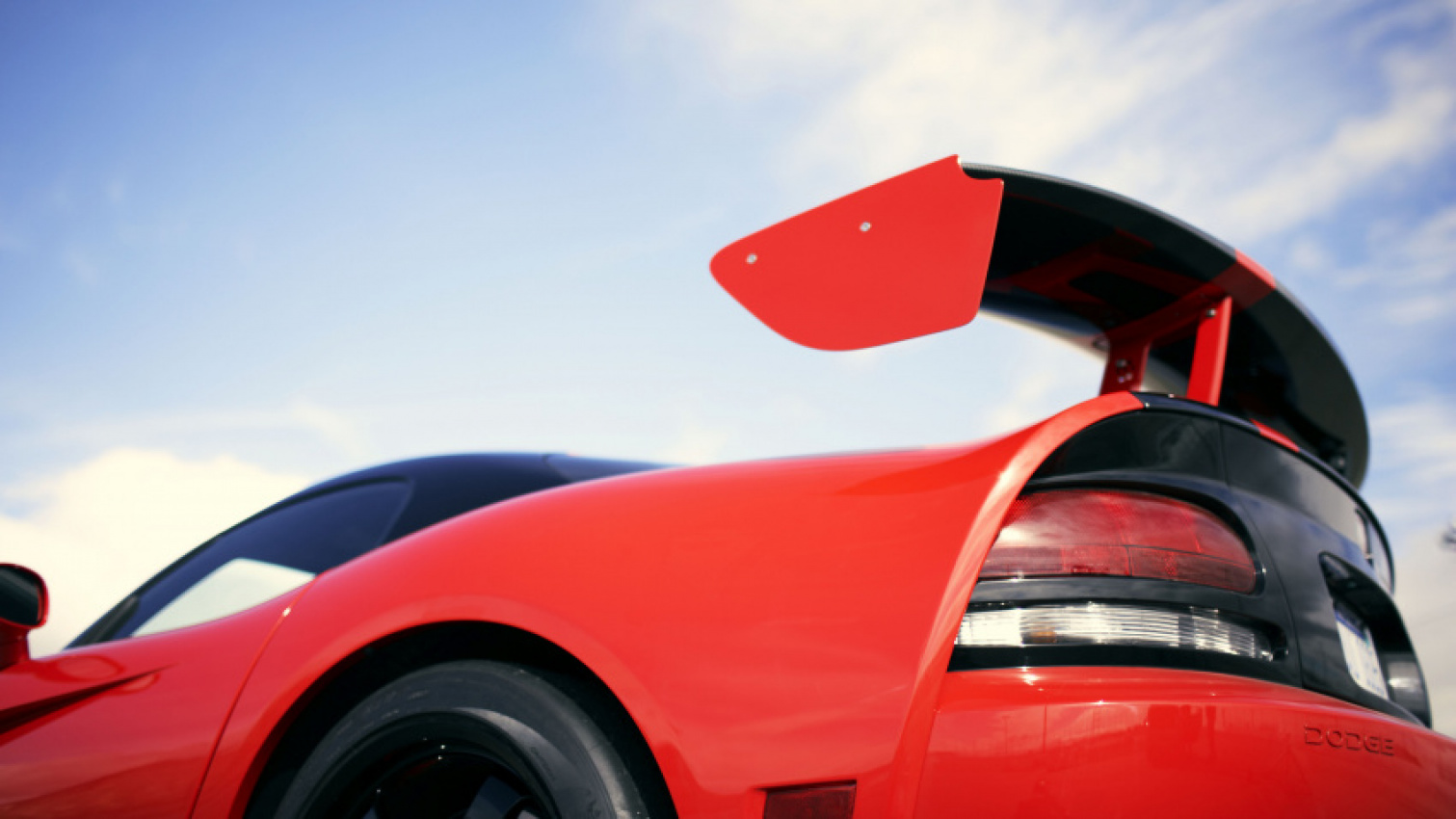 autos, cars, dodge, retro, from the archives: driving the 2008 dodge viper acr