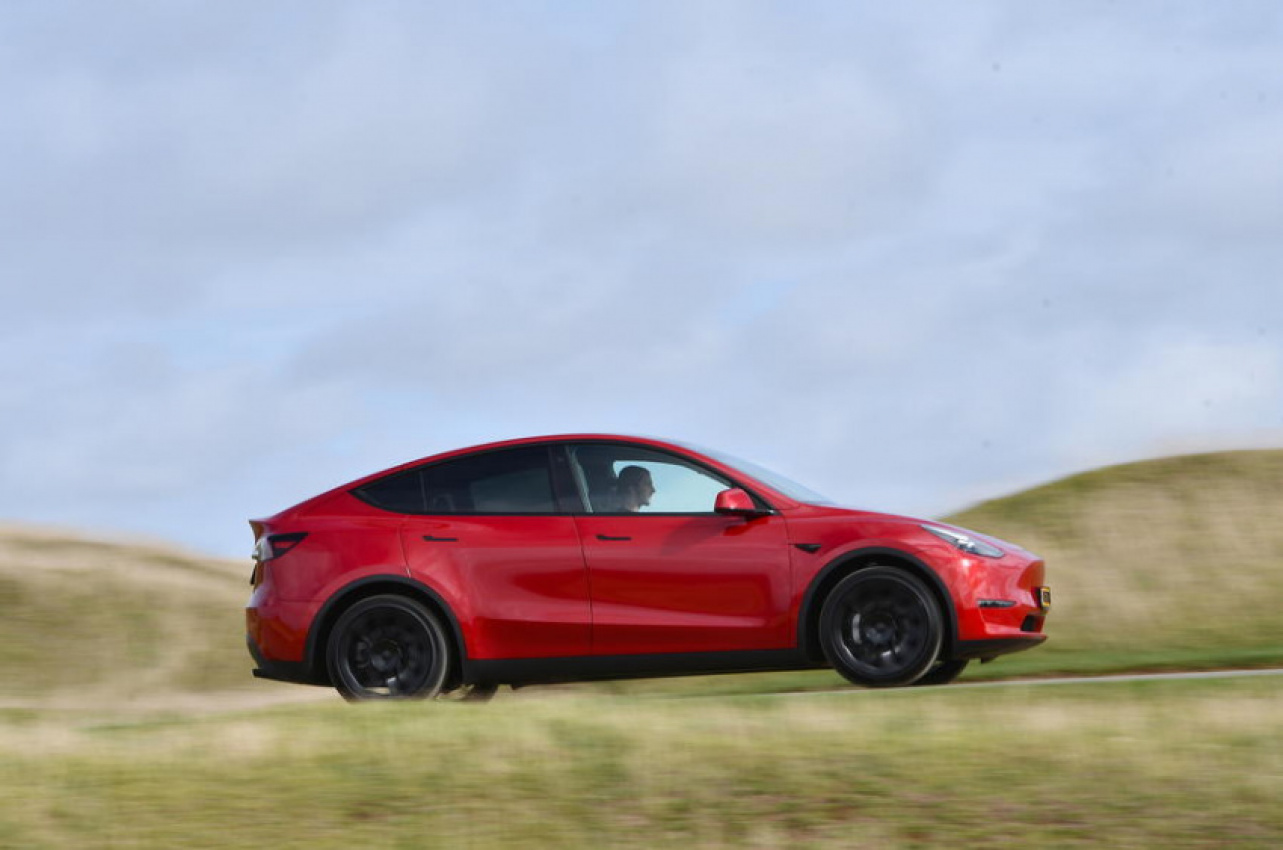 autos, cars, electric vehicle, tesla, car news, electric cars, new cars, tesla model y, new tesla model y: first customers take delivery in uk