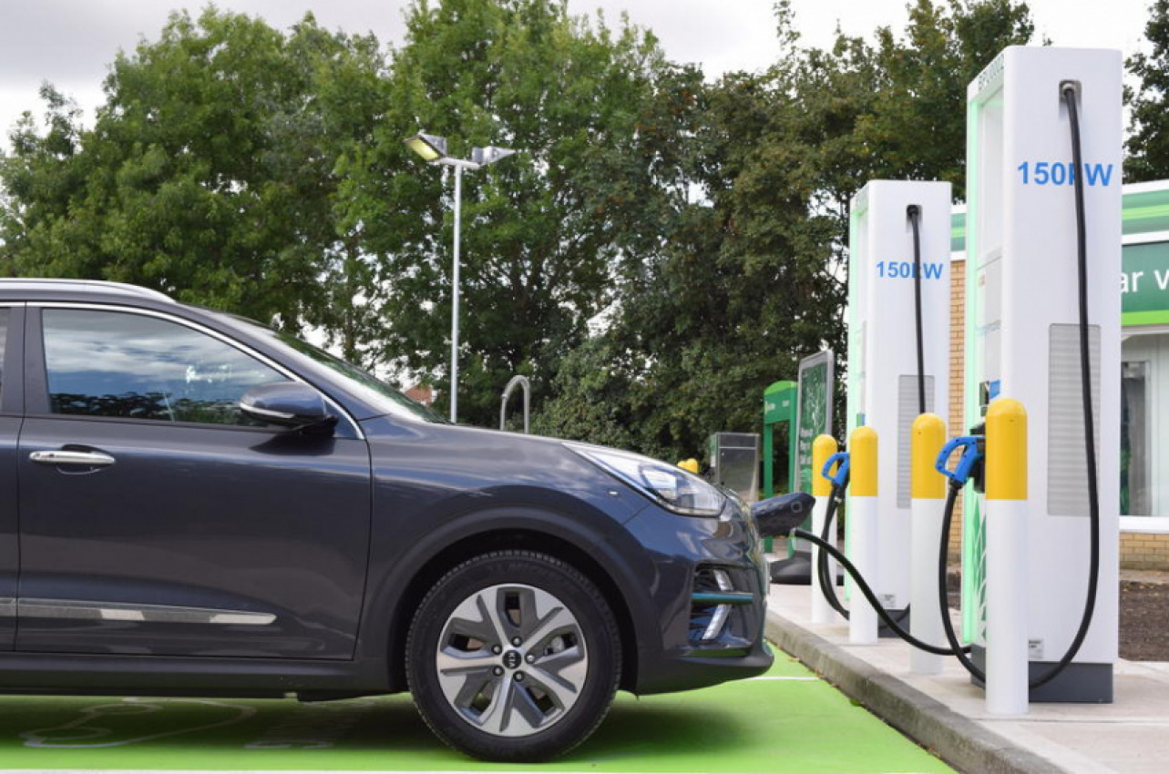 autos, cars, electric vehicle, business, car news, environment and energy, smmt calls for regulated ev charge point mandate