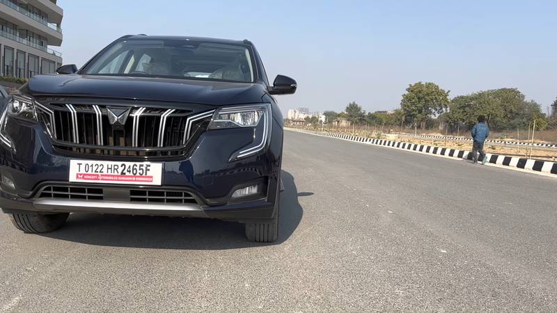 article, autos, cars, mahindra, toyota, fortuner, toyota fortuner, tug of war: mahindra xuv700 vs toyota fortuner, which suv has more dum?