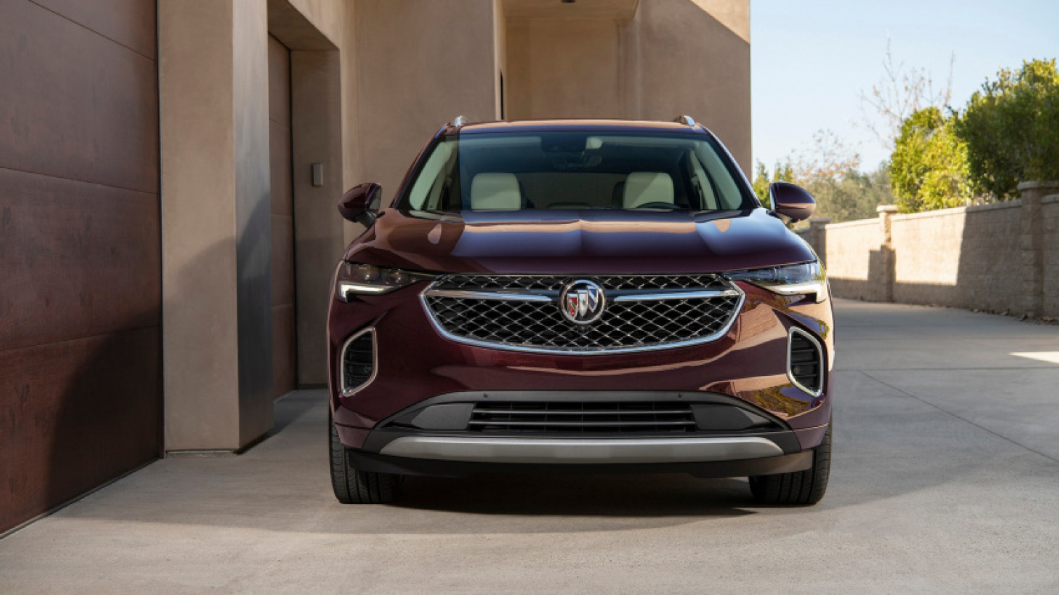 autos, buick, cars, news, suv, 2022 buick envision is the rare new vehicle to become cheaper this year