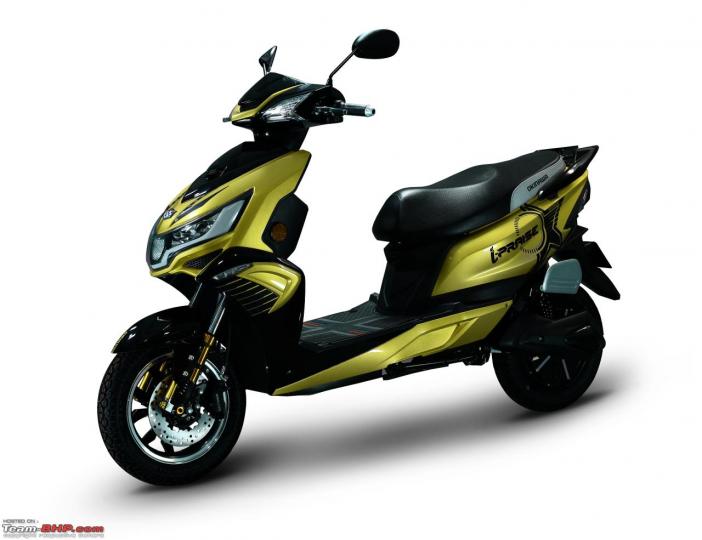 autos, cars, amazon, ather 450x, electric scooter, indian, iqube electric, member content, okinawa, ola s1, amazon, low-speed or high-performance electric scooter: which to buy