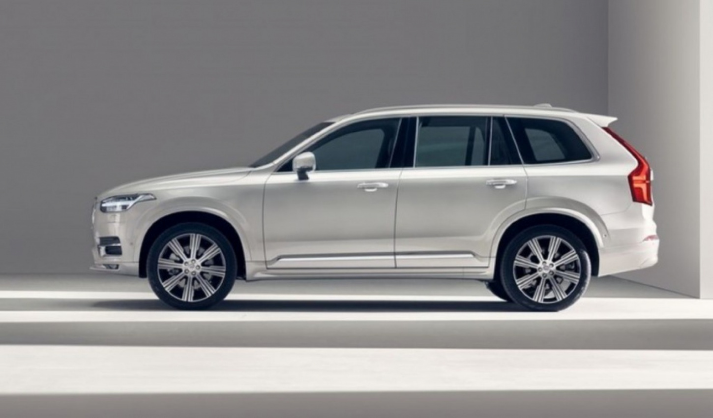 autos, cars, volvo, autos volvo, volvo xc90, volvo xc90 b5 mild hybrid unveiled from rm386,800