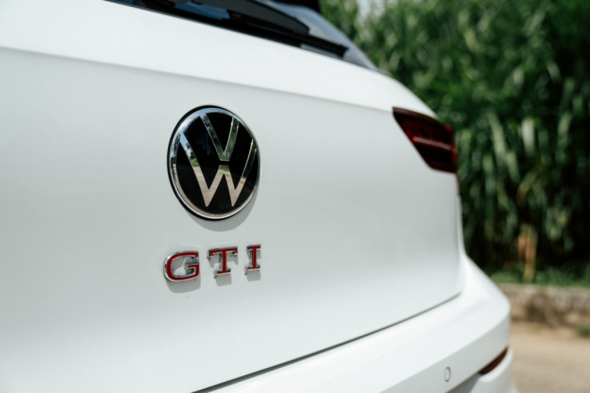 autos, cars, volkswagen, coty, coty2021, das auto, golf gti, gti, hot hatch, volkswagen golf, volkswagen golf gti, vw, vw golf, vw golf gti, 8 smiles high [coty2021] : 2021 volkswagen golf mk8 gti drive review