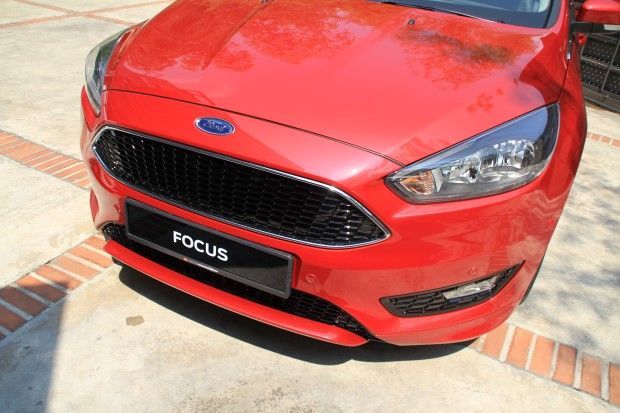 autos, cars, ford, reviews, 2016 ford focus, focus, ford focus, microsoft, microsoft, quick review: 2016 ford focus – miles ahead