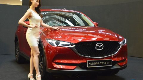 autos, cars, mazda, reviews, cx-5, mazda cx-5, skyactiv, review: 2017 mazda cx-5 diesel – outgoing, but not outdated
