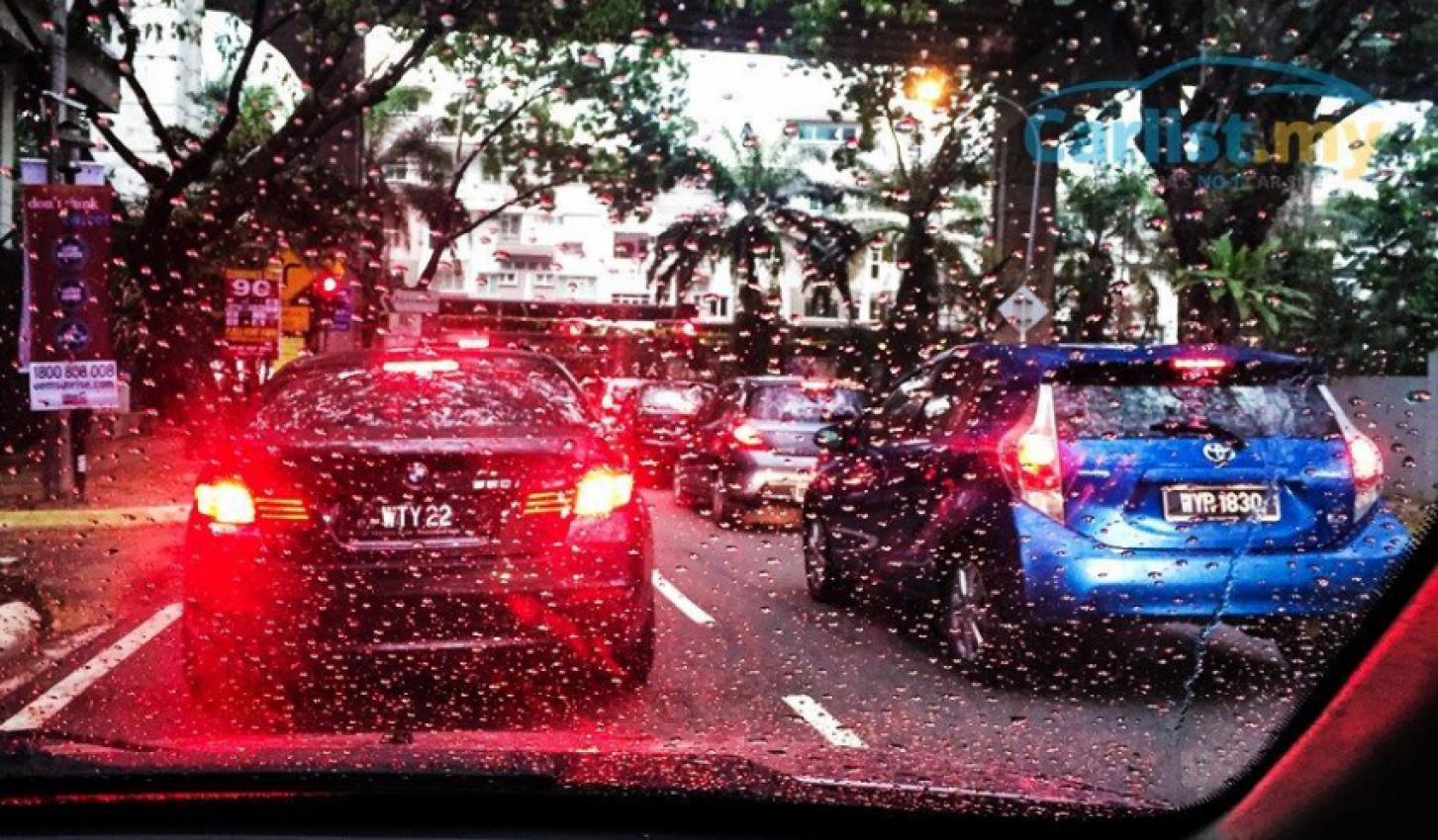 autos, cars, reviews, driving safely, haze, insights, malaysia, road safety, tips, weather, five tips for safer driving in hazy weather
