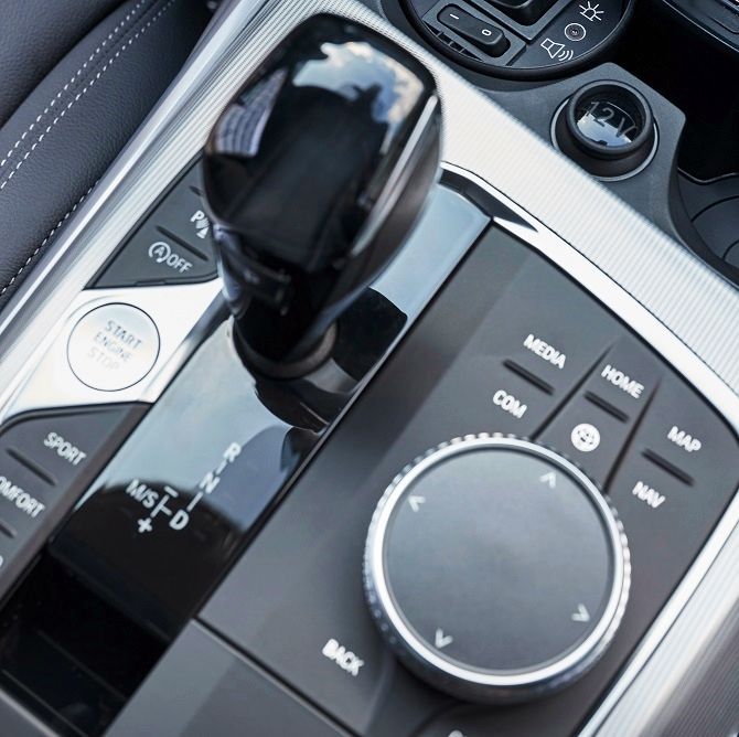 autos, cars, reviews, automatic, how-to, insights, what’s the best way to drive an automatic transmission?