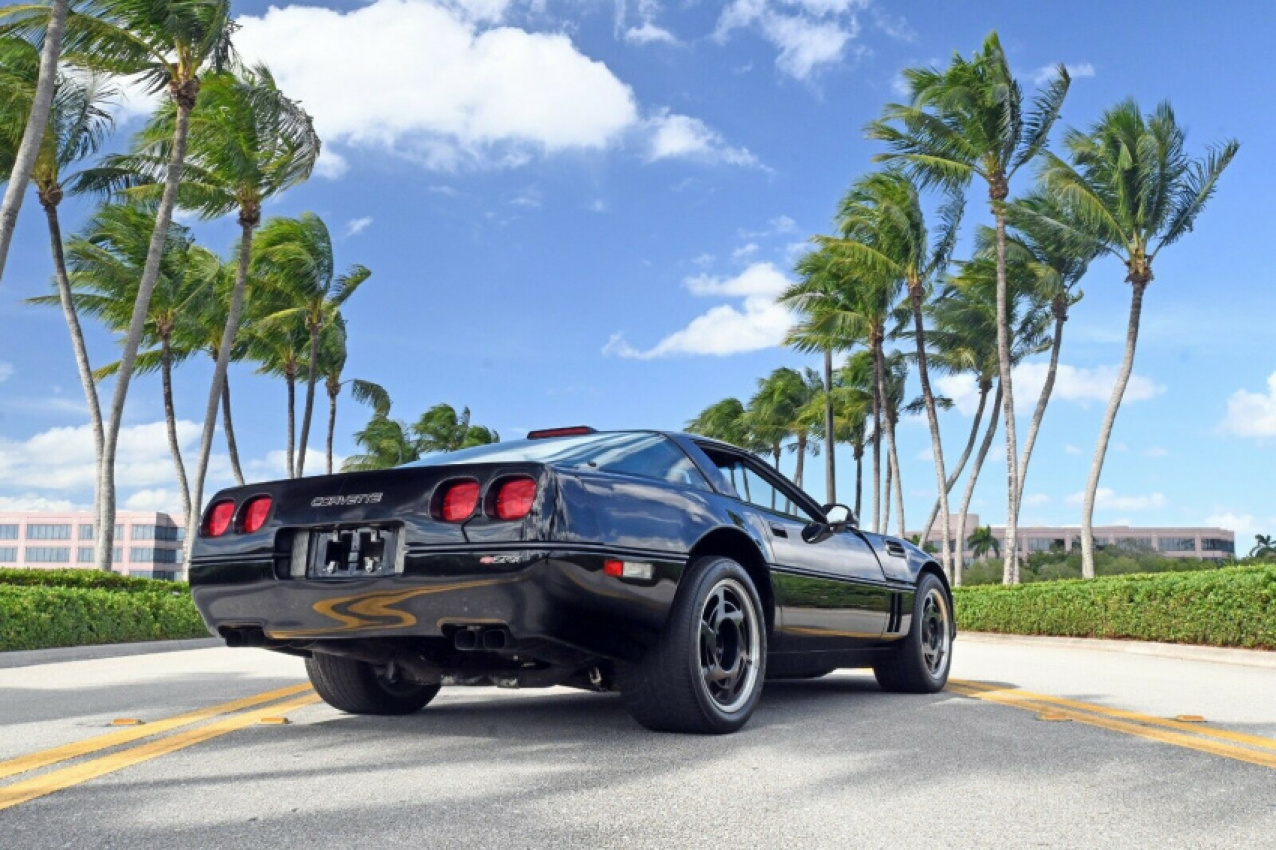 autos, cars, news, chevrolet, classics, corvette, ebay, used cars, prototype 1990 corvette zr-1 with experimental active suspension might be the ultimate c4 and you can buy it