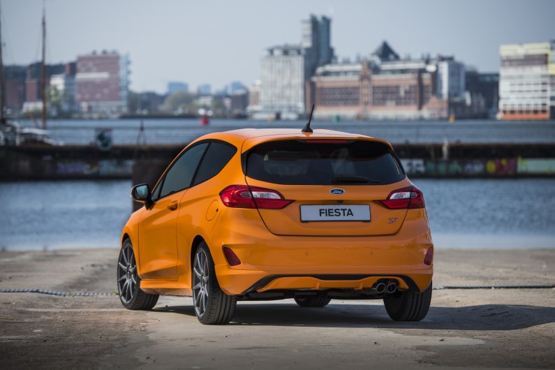 autos, cars, ford, car news, ford fiesta, limited-run ford fiesta st ford performance edition revealed