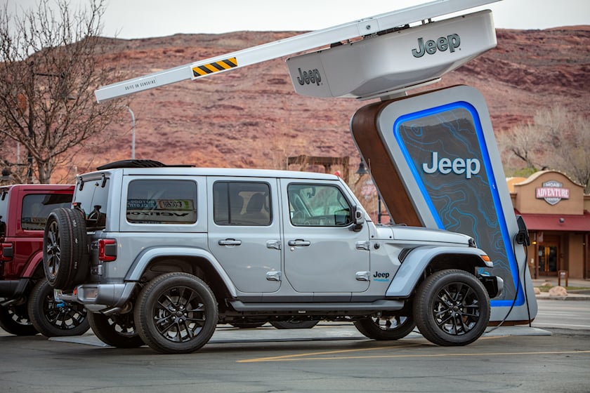 autos, cars, electric vehicles, jeep, industry news, jeep wrangler, off-road, wrangler, it's official: women love the jeep wrangler 4xe