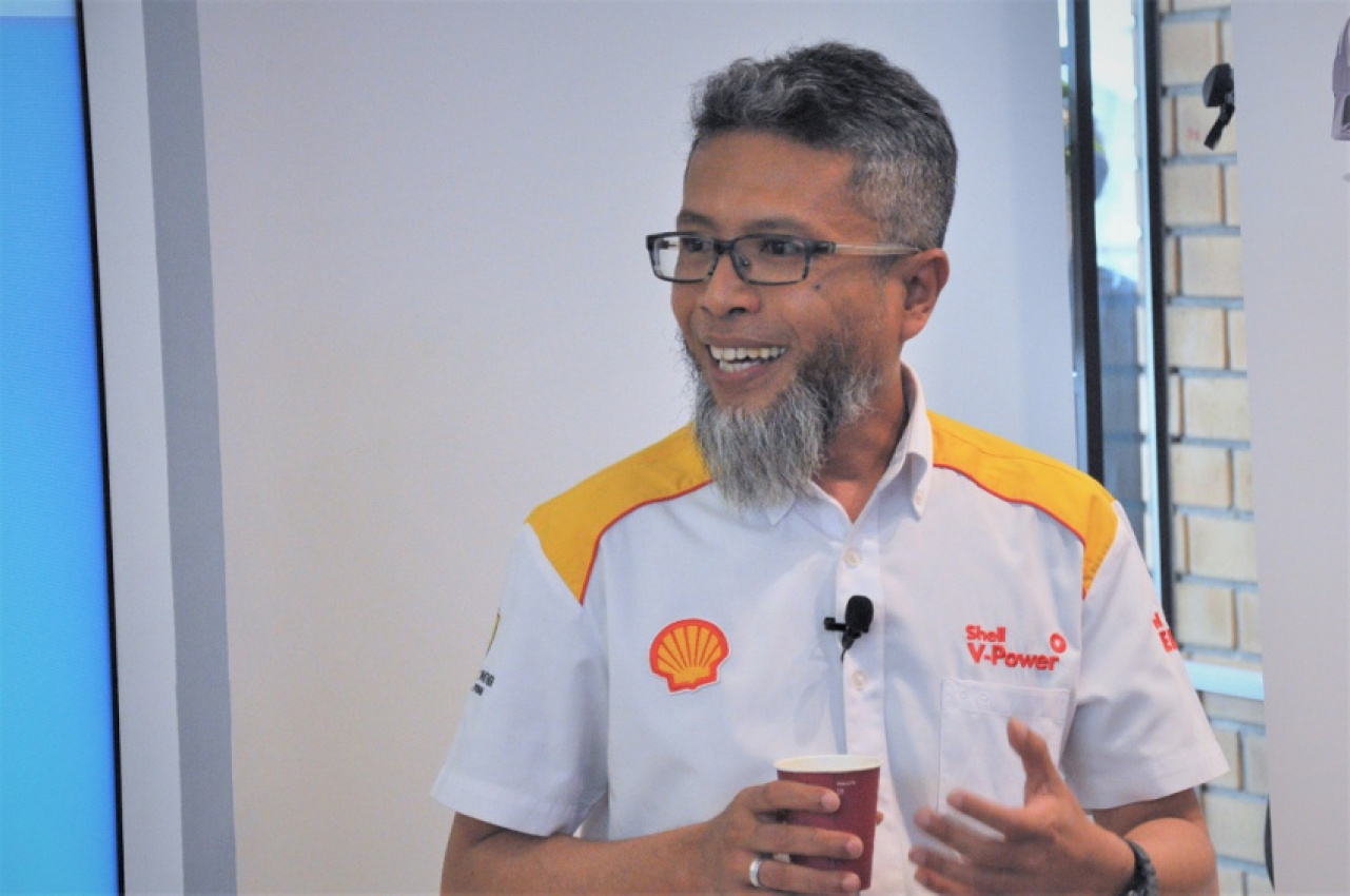 autos, cars, featured, convenience store, food and beverage, malaysia, shell malaysia, shell malaysia trading sdn bhd, shell select, shell timur sdn bhd, small and medium enterprise, shell malaysia initiative helps local smes sell their products