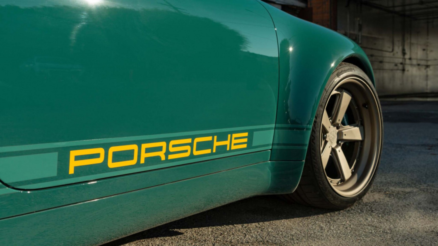 autos, cars, porsche, reviews, porsche 993 speedster remastered by gunther werks review: add, subtract, then add more