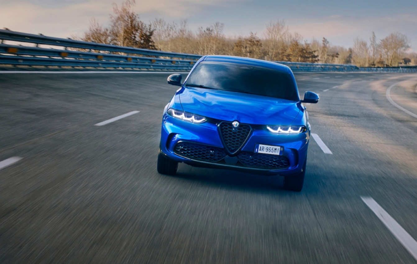 alfa romeo, android, autos, cars, amazon, hybrid, tonale, amazon, android, 2023 alfa romeo tonale can’t compete against the 2022 bmx x5 except (maybe) with price